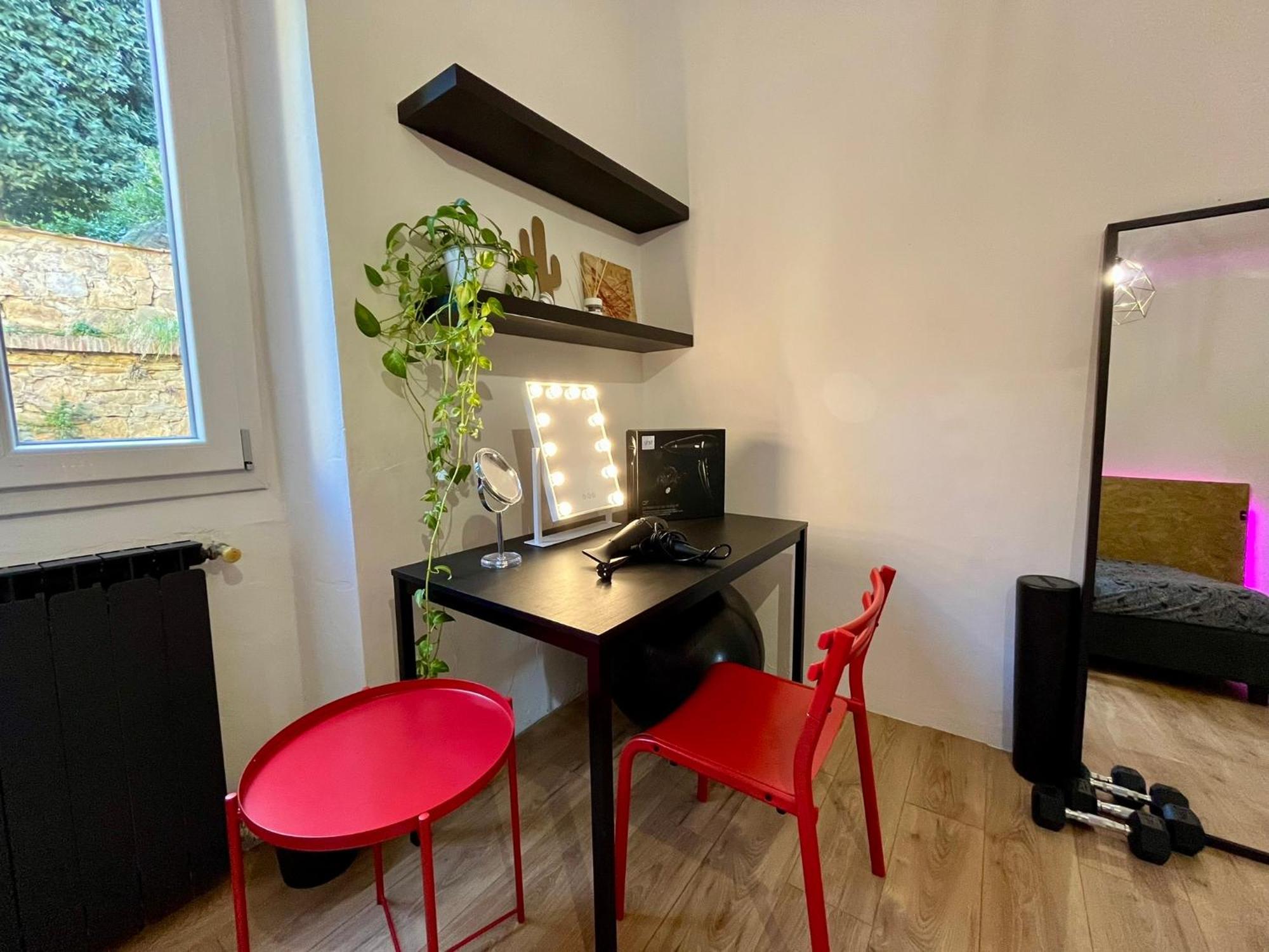 Lovely Apartment 10 Min Dal Centro E Piazzale Michelangelo Florence Luaran gambar